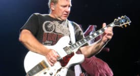 Rush (Alex Lifeson) - Credits: Shipguy via Wikimedia Commons (CC BY 3.0)