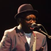 The Specials (Lynval Golding) - Fotocredits: Robman94 - Wikimedia Commons (CC BY-SA 3.0)