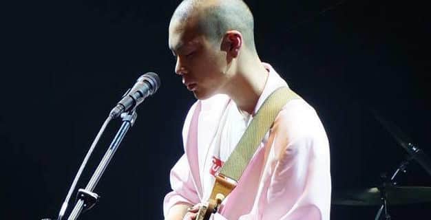 Hyukoh, Oh hyuk (cropped) - Fotocredits: hyukohtw - Wikimedia Commons (CC BY-SA 2.0 TW)