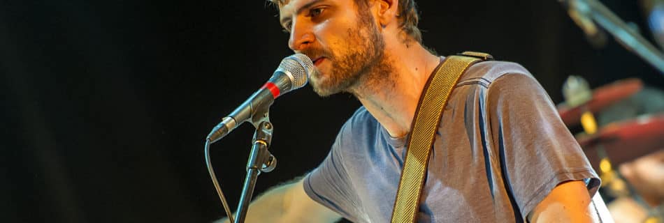 Michael League (cropped), Snarky Puppy - Fotocredits: Urko Dorronsoro - Wikimedia Commons (CC BY-SA 2.0)