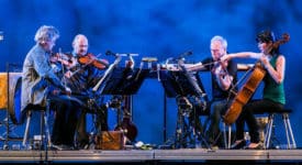 Kronos Quartet - Fotocredits: Sachyn Mital - Wikimedia Commons (CC BY-SA 3.0)