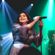 Roxeanna Hazes - persfoto De Oosterpoort (mail)