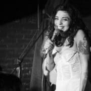 Mon Laferte - Credits: Rodrigo Díaz - Bron: Flickr (CC BY-ND 2.0)