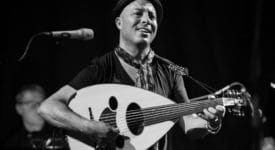 Dhafer Youssef - Fotocredits: Tore Sætre - Wikimedia Commons (CC BY-SA 4.0)