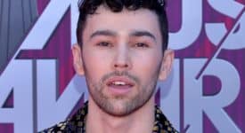 Max Schneider (Cropped)- Fotocredits: Glenn Francis, www.PacificProDigital.com - Wikimedia Commons (CC BY-SA 4.0)