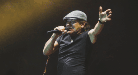 Brian Johnson (AC/DC) - Foto Raph_PH (Flickr, CC BY 2.0)