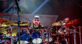 Mike Portnoy (Dream Theater, The Winery Dogs, Sons of Apollo, Flying Colors) - Foto: Markus Felix | PushingPixels (Wikimedia Commons - CC BY-SA 3.0)