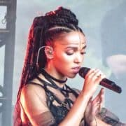 FKA Twigs - Foto: Foraggio Photographic via Wikimedia Commons (CC BY-SA 2.0)