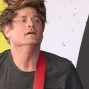 John Dwyer (Oh Sees) - friedoxygen [CC BY-SA (https://creativecommons.org/licenses/by-sa/4.0)]