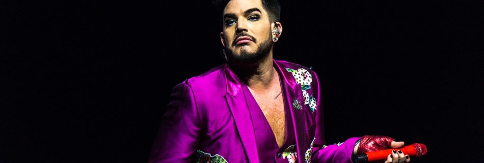 Adam Lambert - Foto: Raph_PH [CC BY (https://creativecommons.org/licenses/by/2.0)]