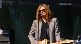 John Waite (Sound Check before the Surf and Song Festival) - Fotocredits: Matthew Straubmuller- Flickr (CC BY 2.0)