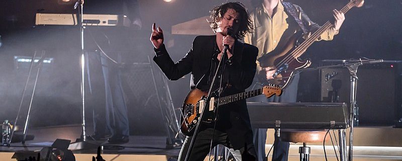 Arctic Monkeys - Foto: Raph_PH (Wikimedia Commons, CC BY 2.0)