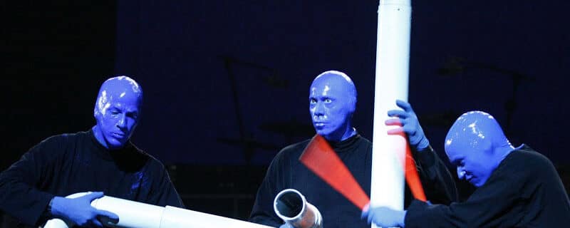 Blue Man Group - Foto: Leo Pinheiro (Wikimedia Commons, CC BY-SA 3.0)