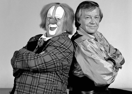 Bassie en Adriaan - Attribution: TROS, CC BY-SA 3.0 NL, via Wikimedia Commons