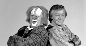Bassie en Adriaan - Attribution: TROS, CC BY-SA 3.0 NL, via Wikimedia Commons