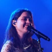 Lizzy McAlpine- Attribution: EddyLlrg, CC BY-SA 4.0, via Wikimedia Commons