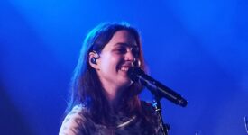 Lizzy McAlpine- Attribution: EddyLlrg, CC BY-SA 4.0, via Wikimedia Commons